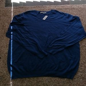 Men's v neck sweater